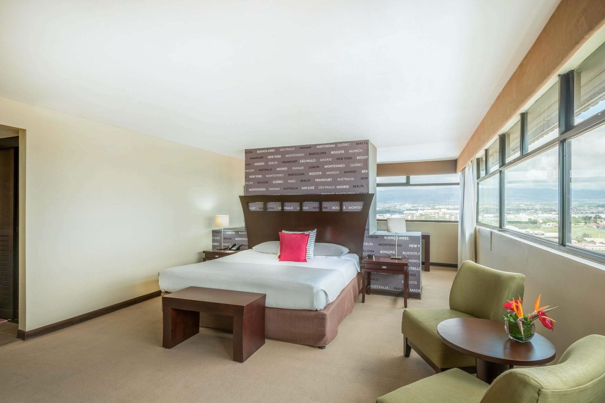 Tryp By Wyndham San Jose Sabana Ξενοδοχείο Εξωτερικό φωτογραφία