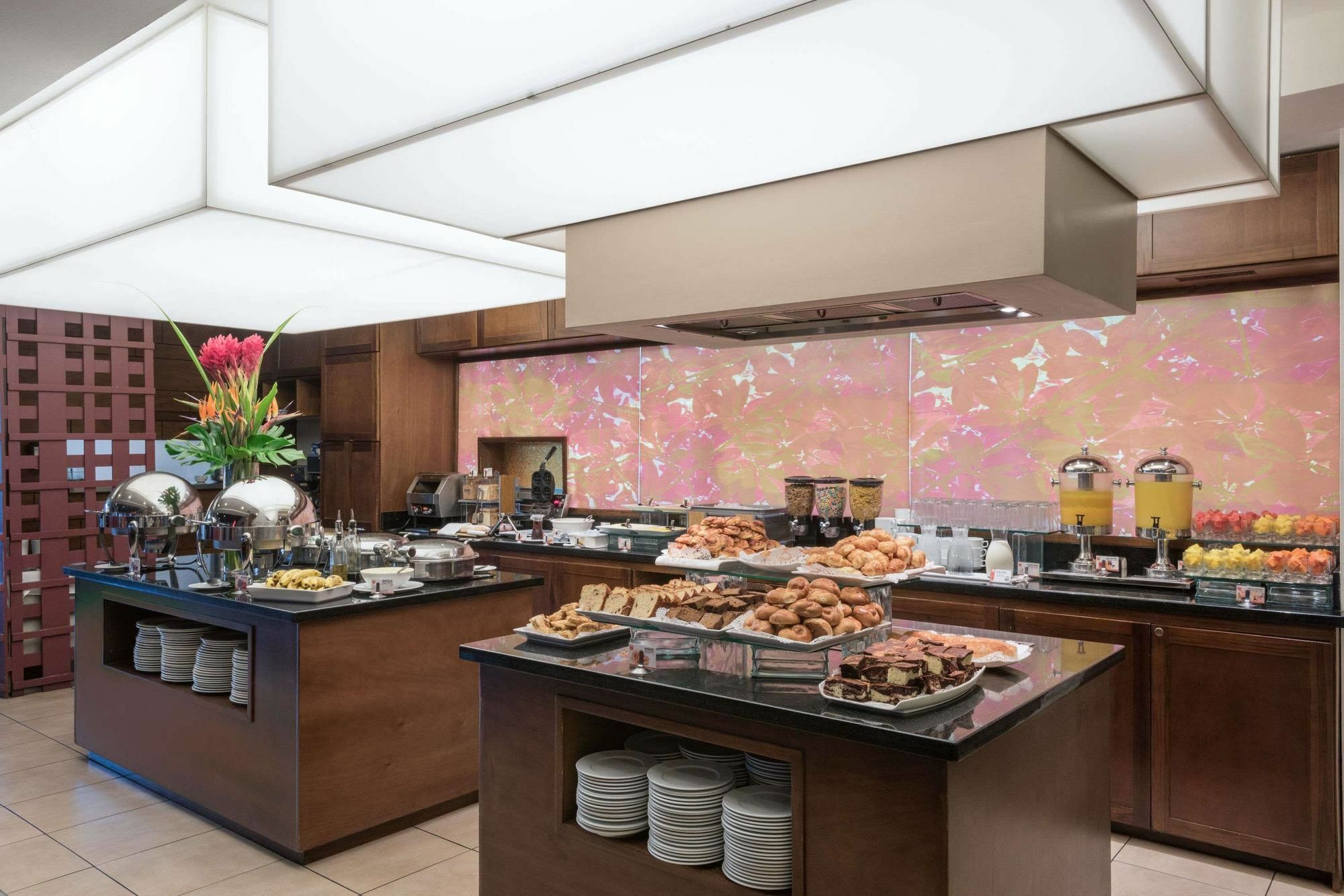 Tryp By Wyndham San Jose Sabana Ξενοδοχείο Εξωτερικό φωτογραφία